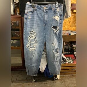 American Eagle distressed jeans size 12 Long